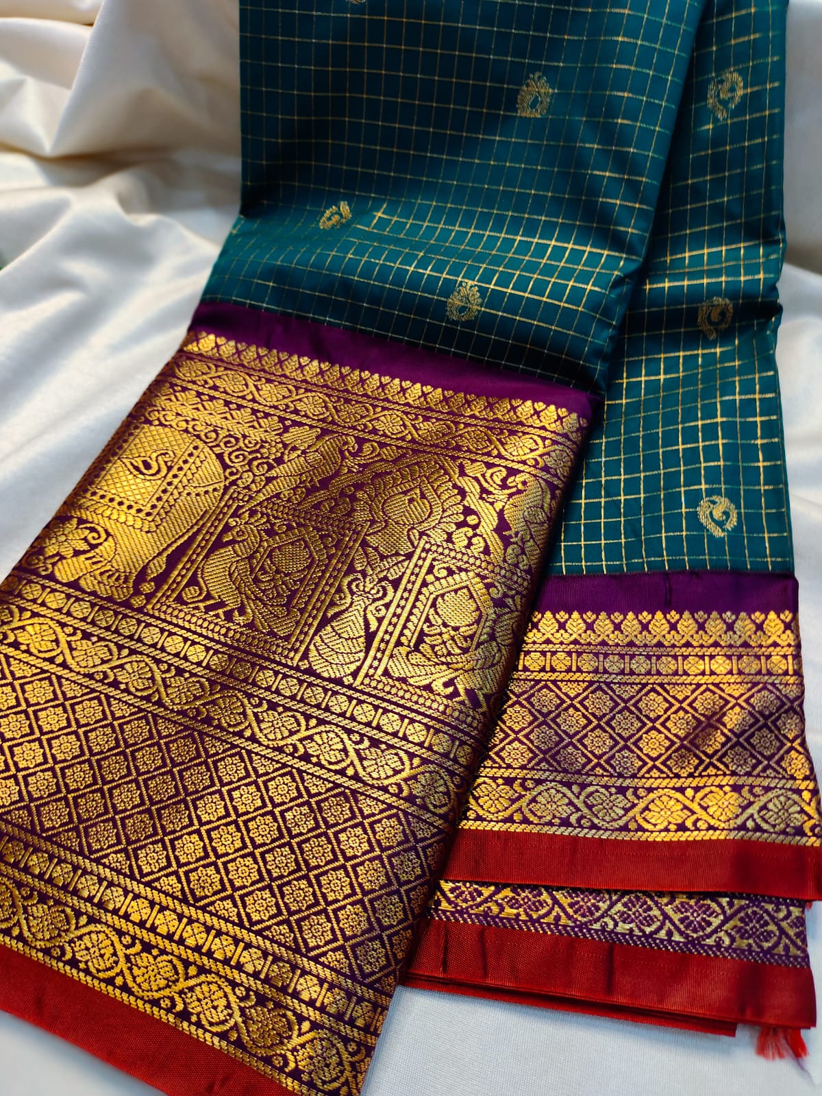Vintage gadwal sarees