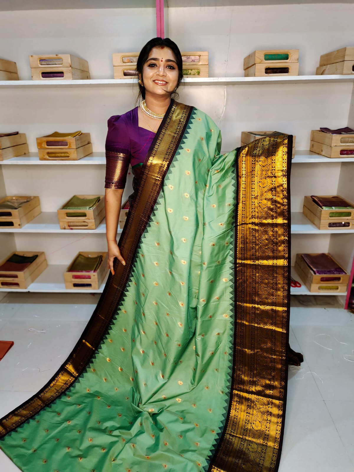 శ్రావణమాసం సేల్ గద్వాల్ సిల్క్
