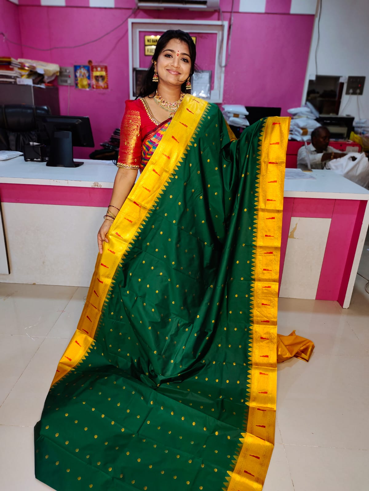 60% offer gadwal sale