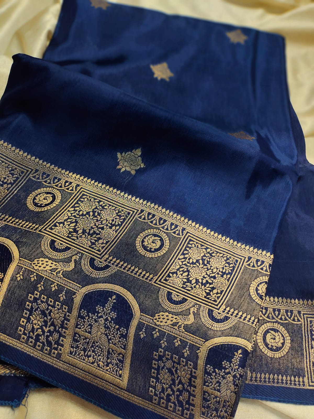 HO CREP 60% OFFER SAREES