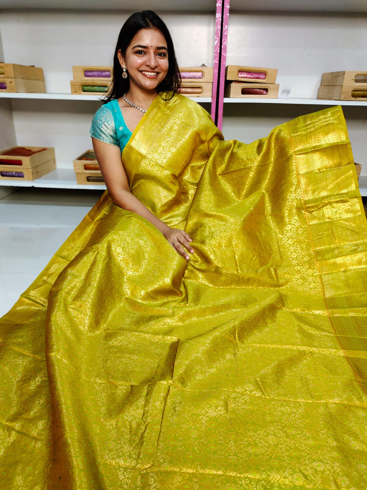 90% offer kanchi pattu sarees