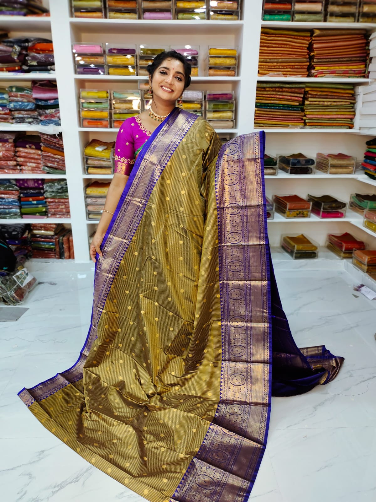50% offer Valli gadwal