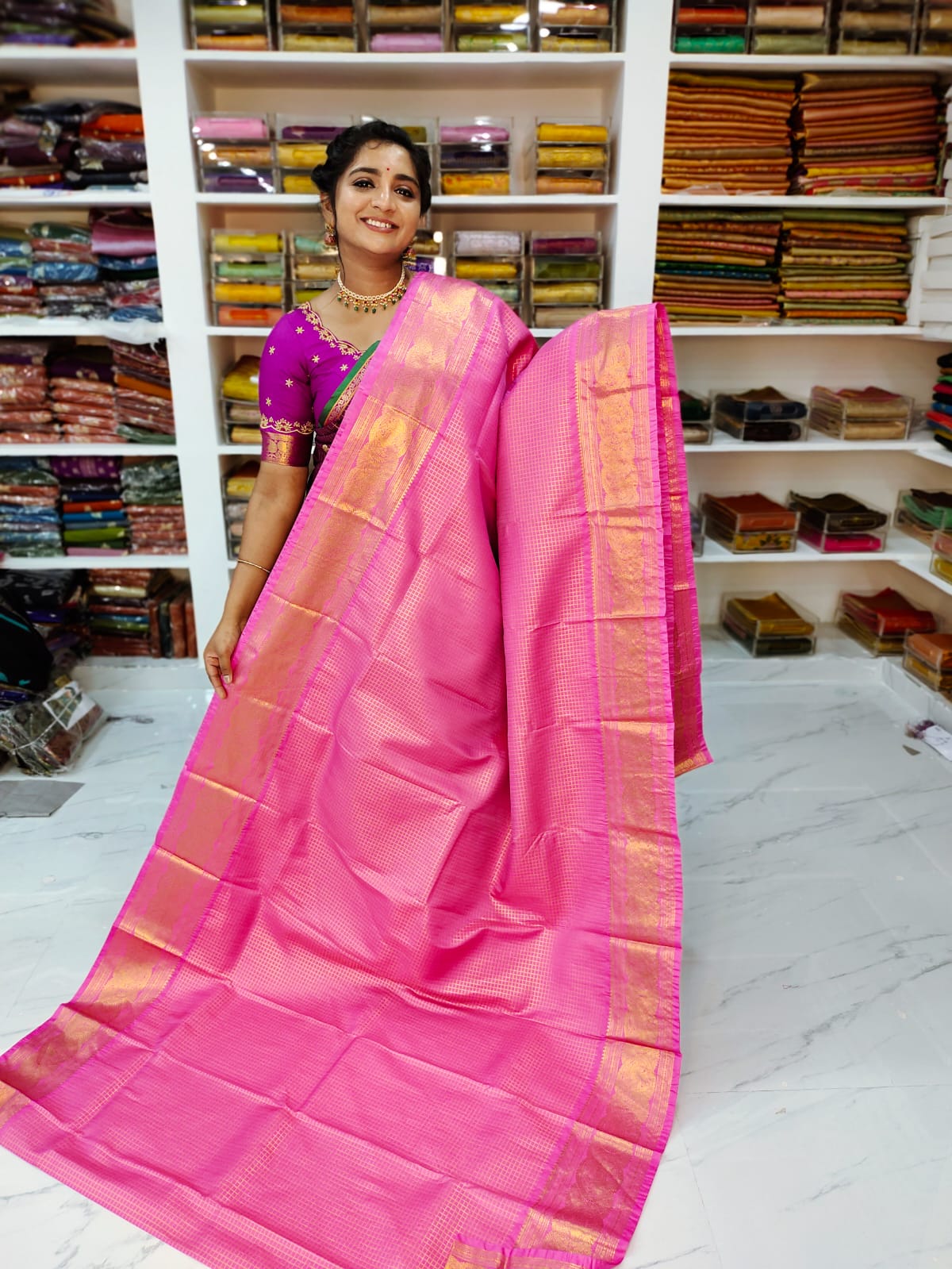50% offer Valli gadwal