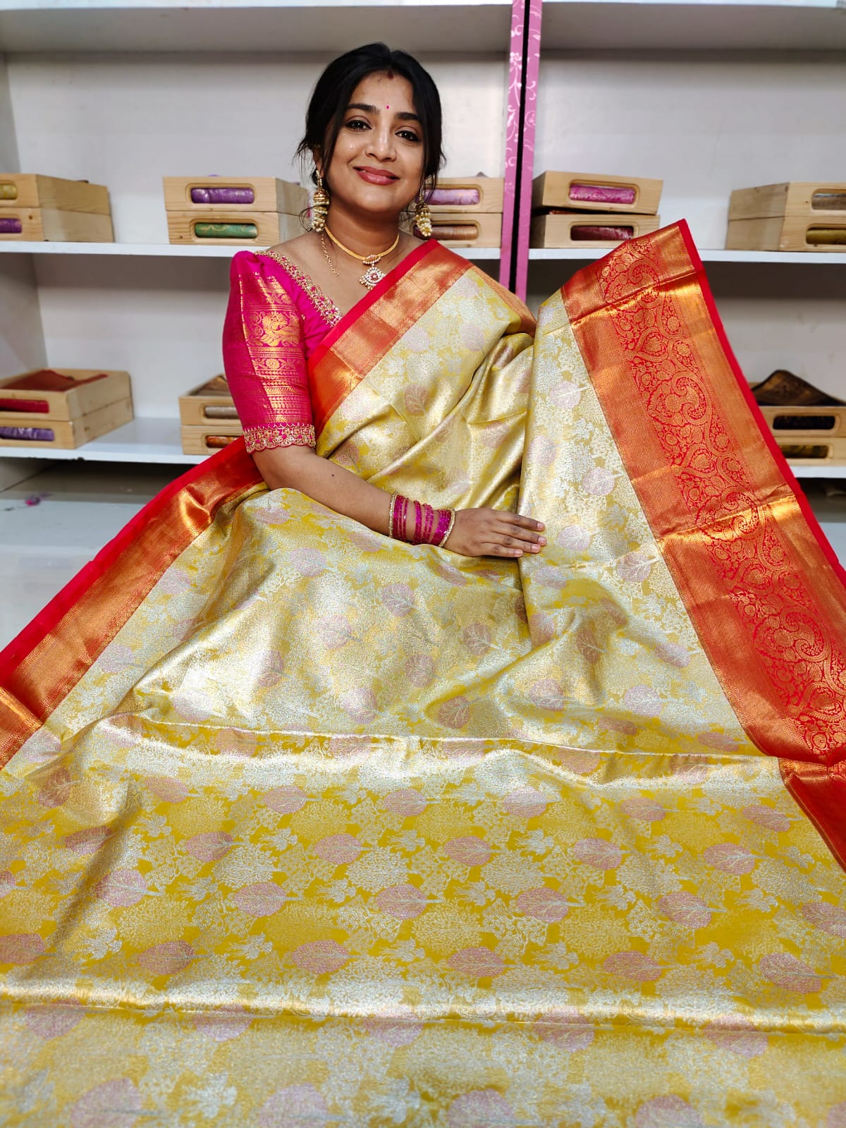 90% offer kanchi pattu collections