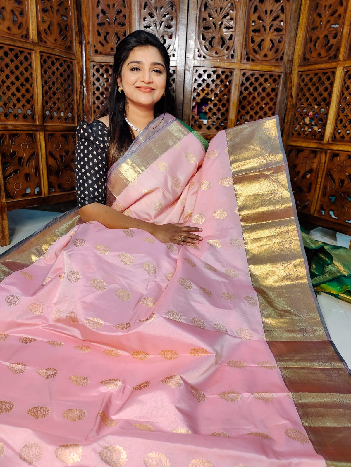గద్వాల్ క్లియరెన్స్ సేల్