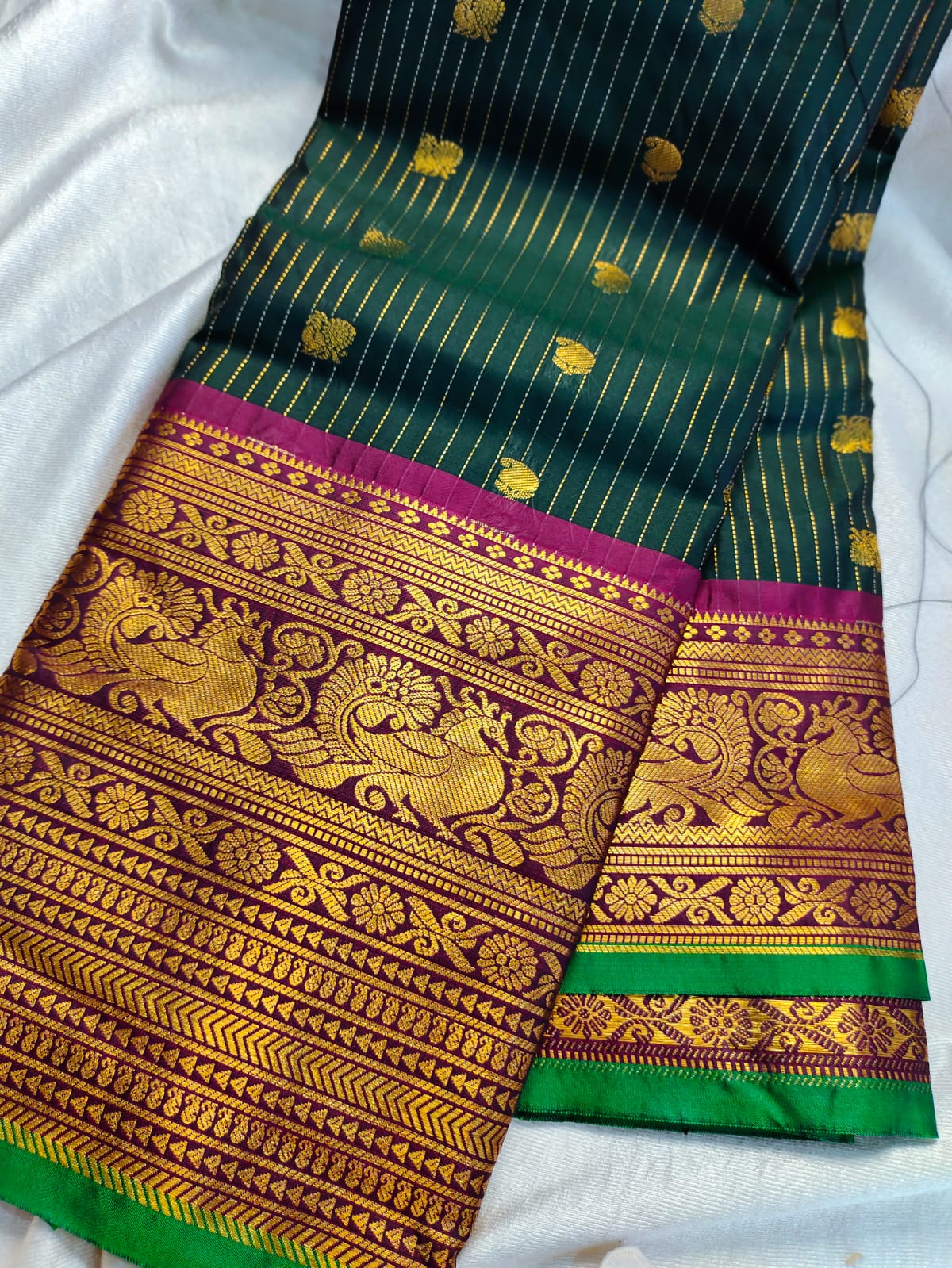 Vintage valli gadwal