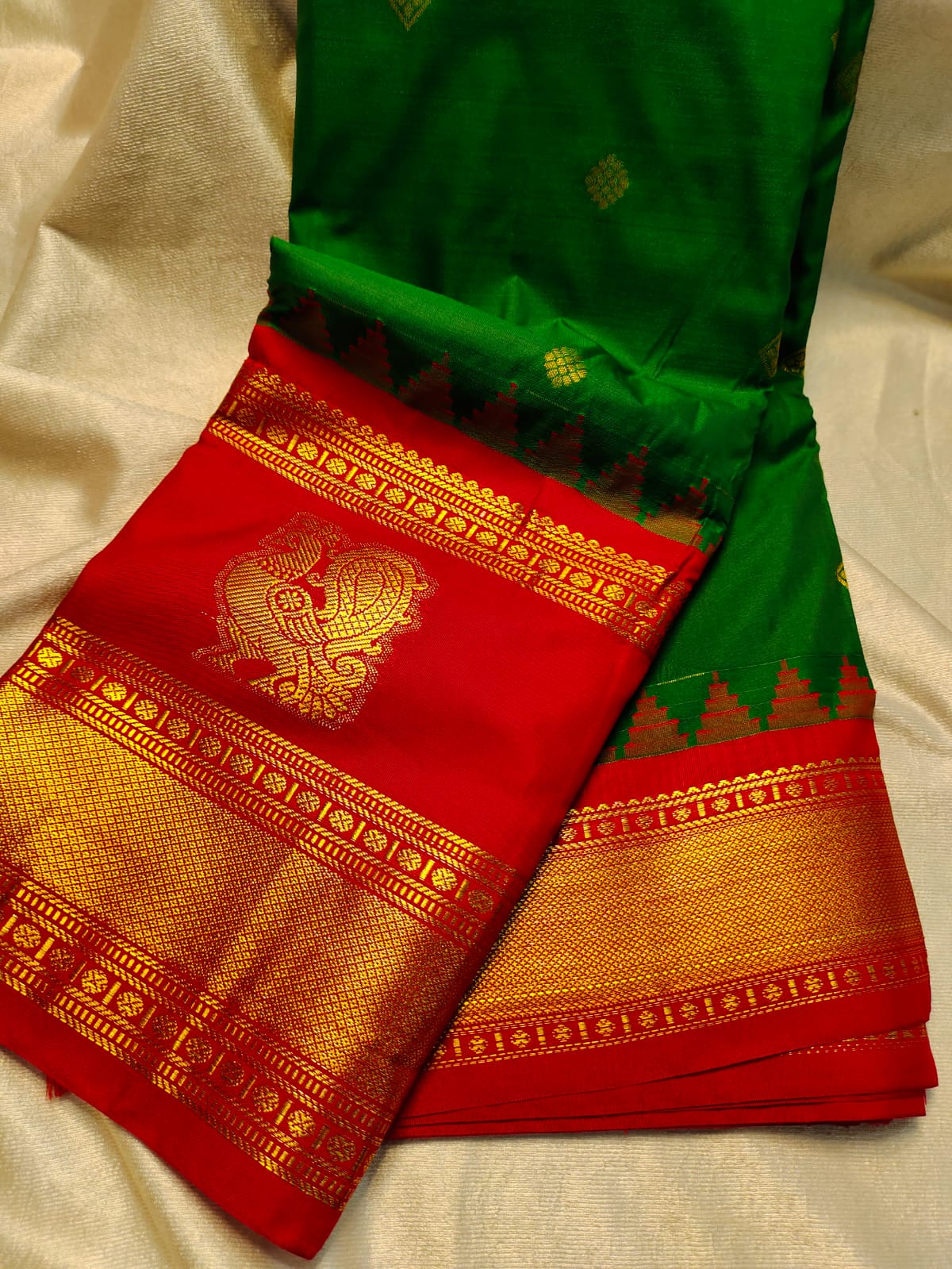 Sravanam gadwal sale