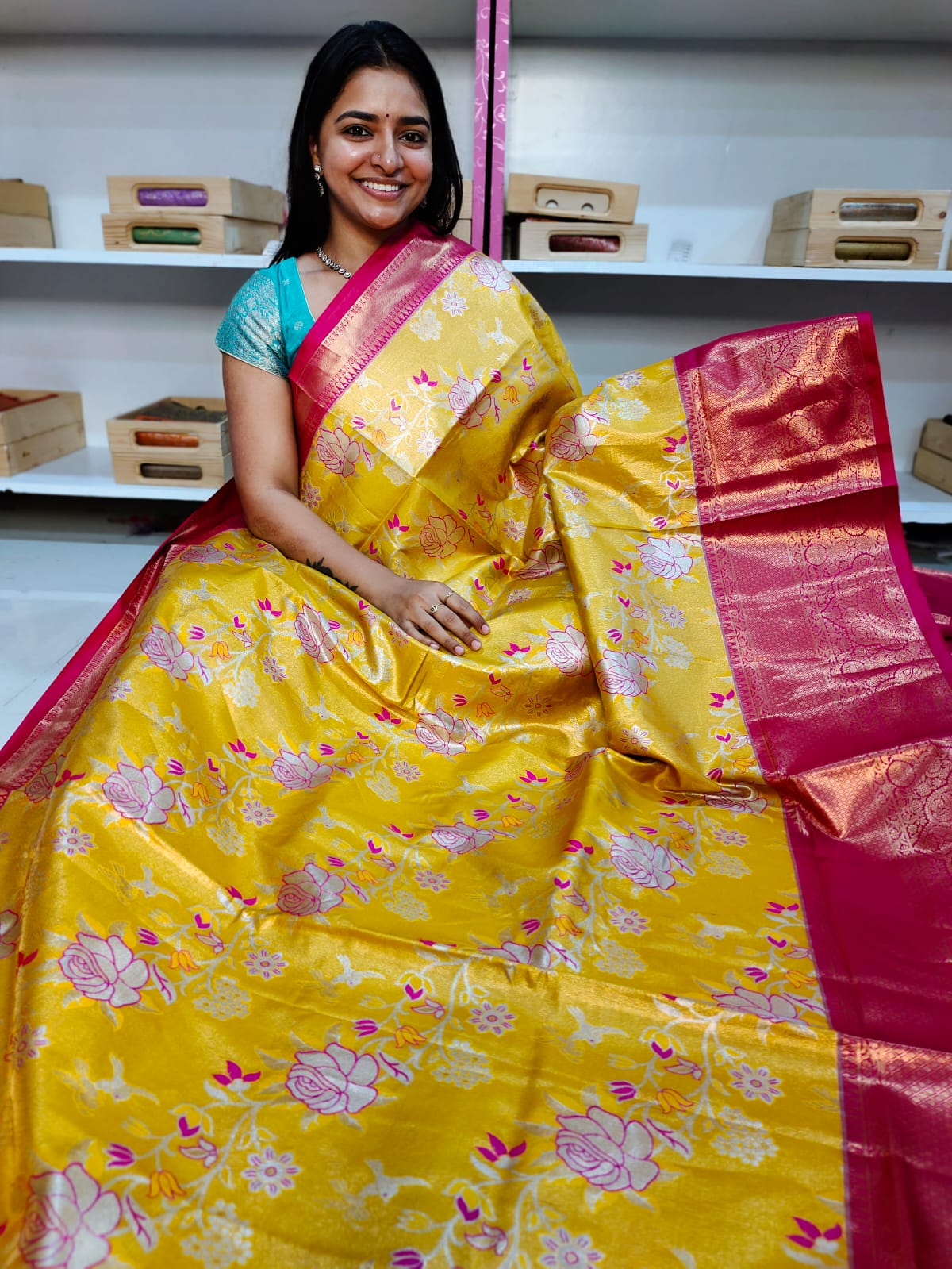 90% offer kanchi pattu collections