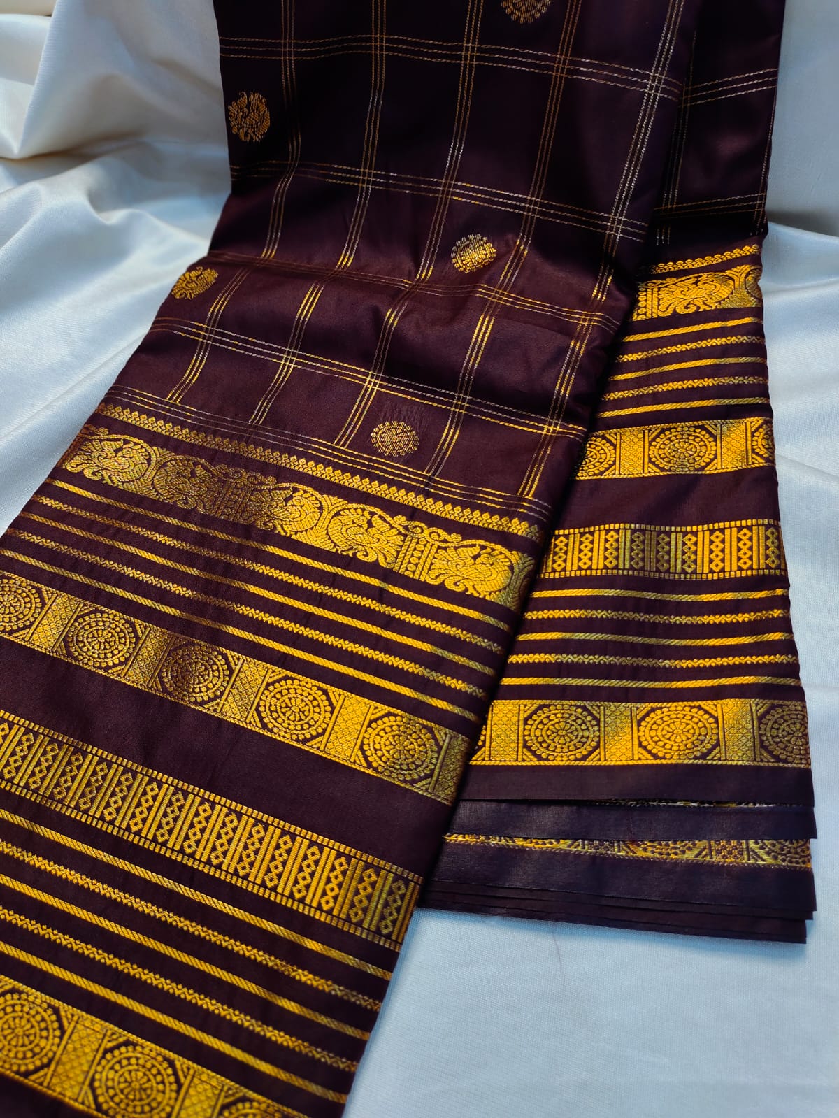 Vintage gadwal sarees