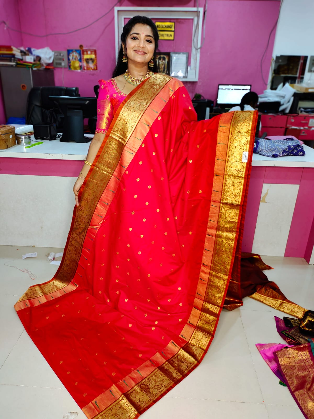 60% offer gadwal sale