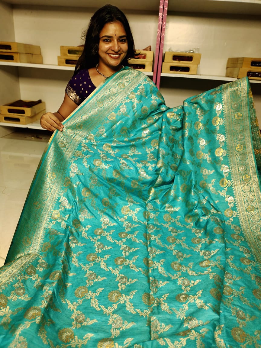 Dussehra offer saree