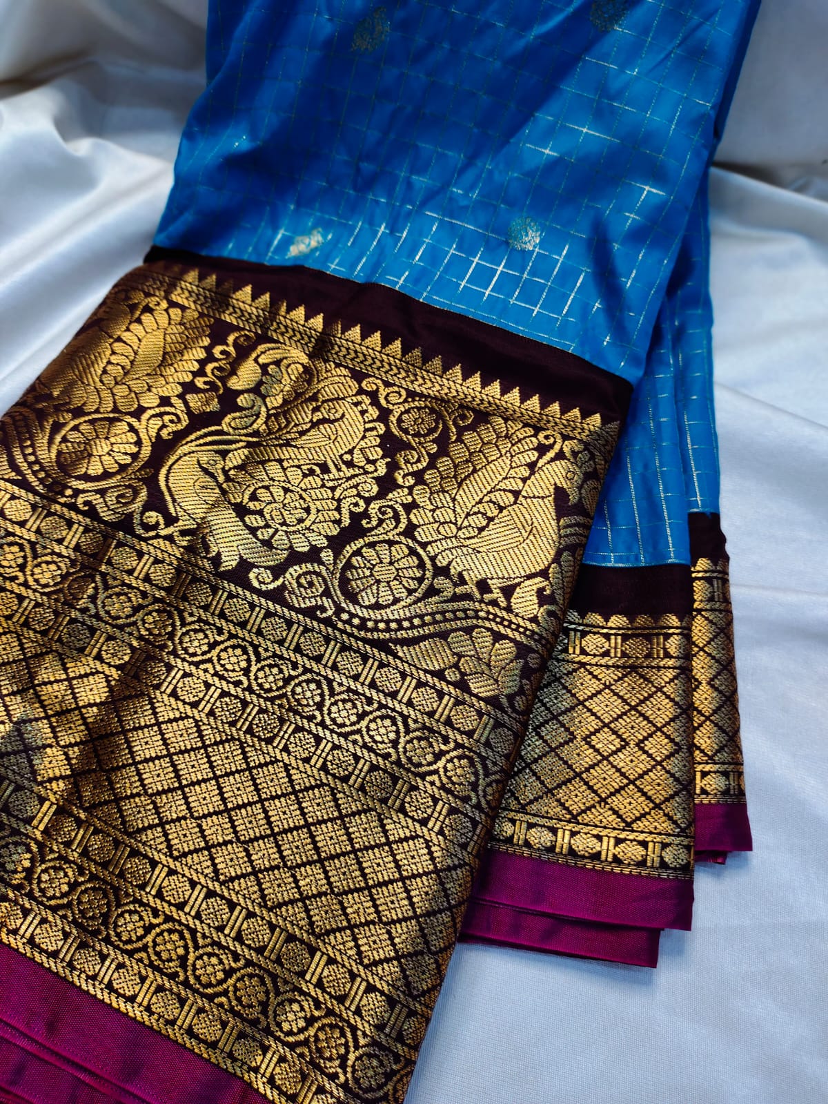 Vintage gadwal sarees