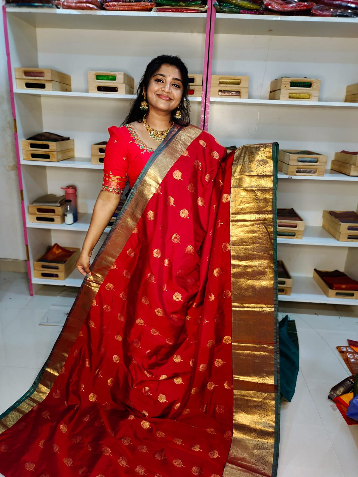 ఫిబ్రవరి గద్వాల్ సేల్