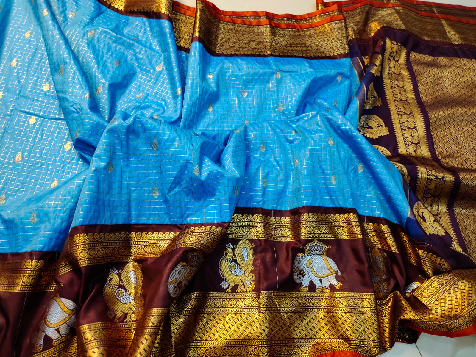 Vintage gadwal sarew