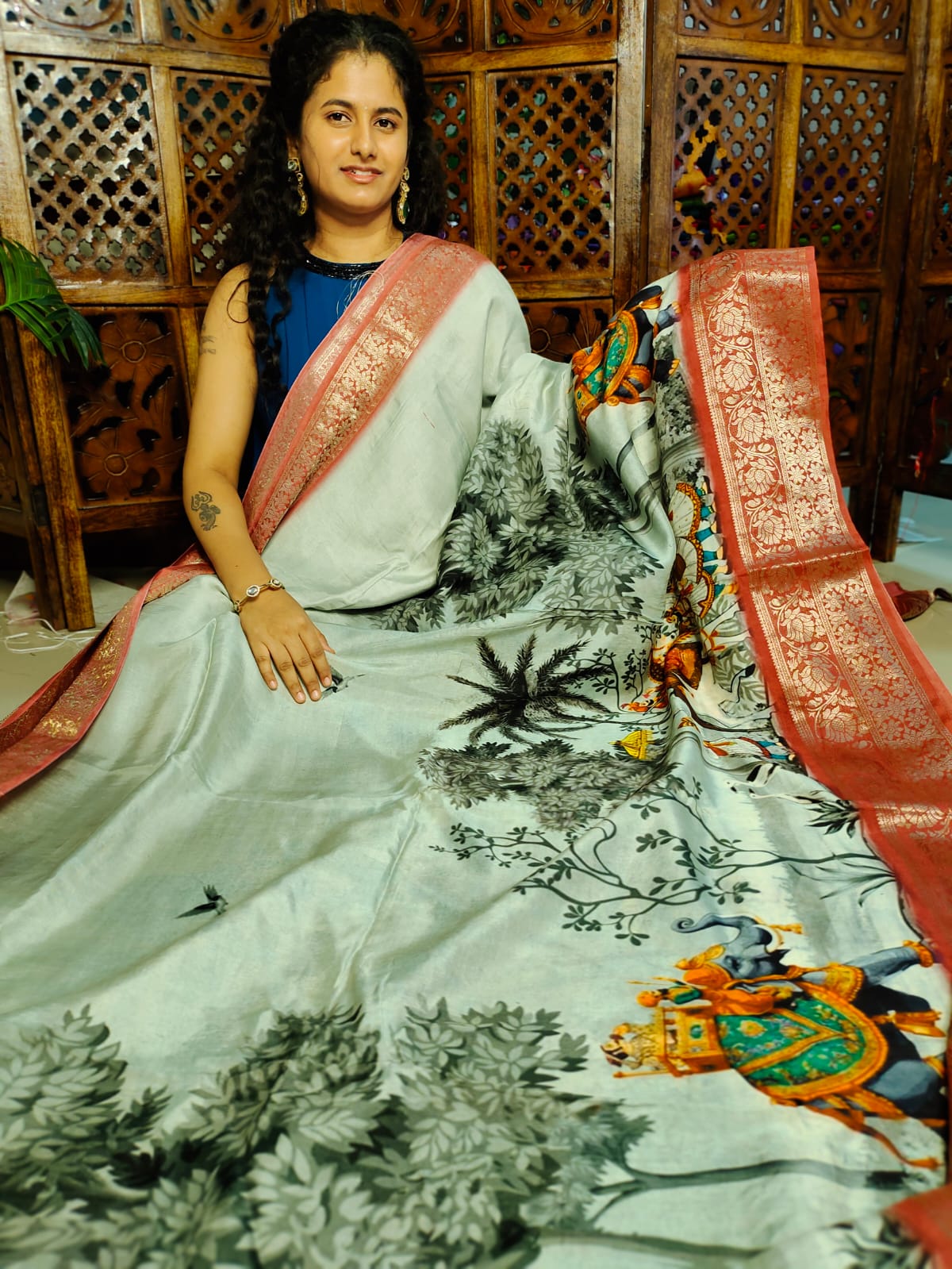 50% offer Saree