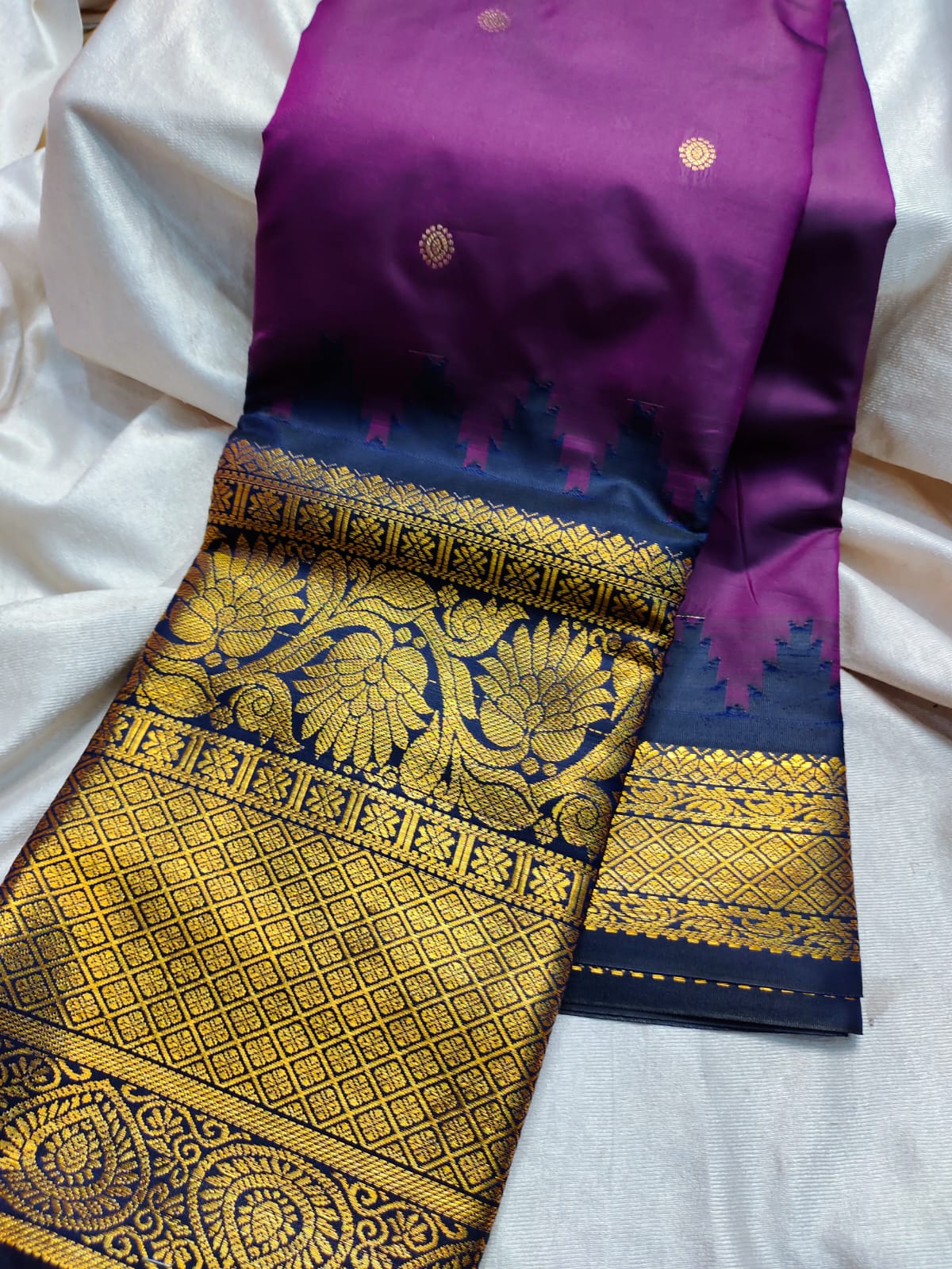 Gadwal sale