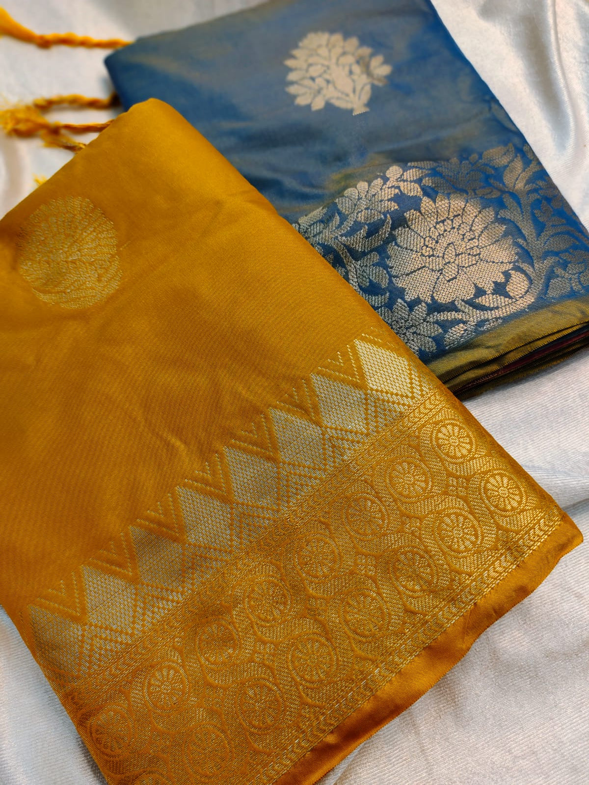 1+1 offer sarees