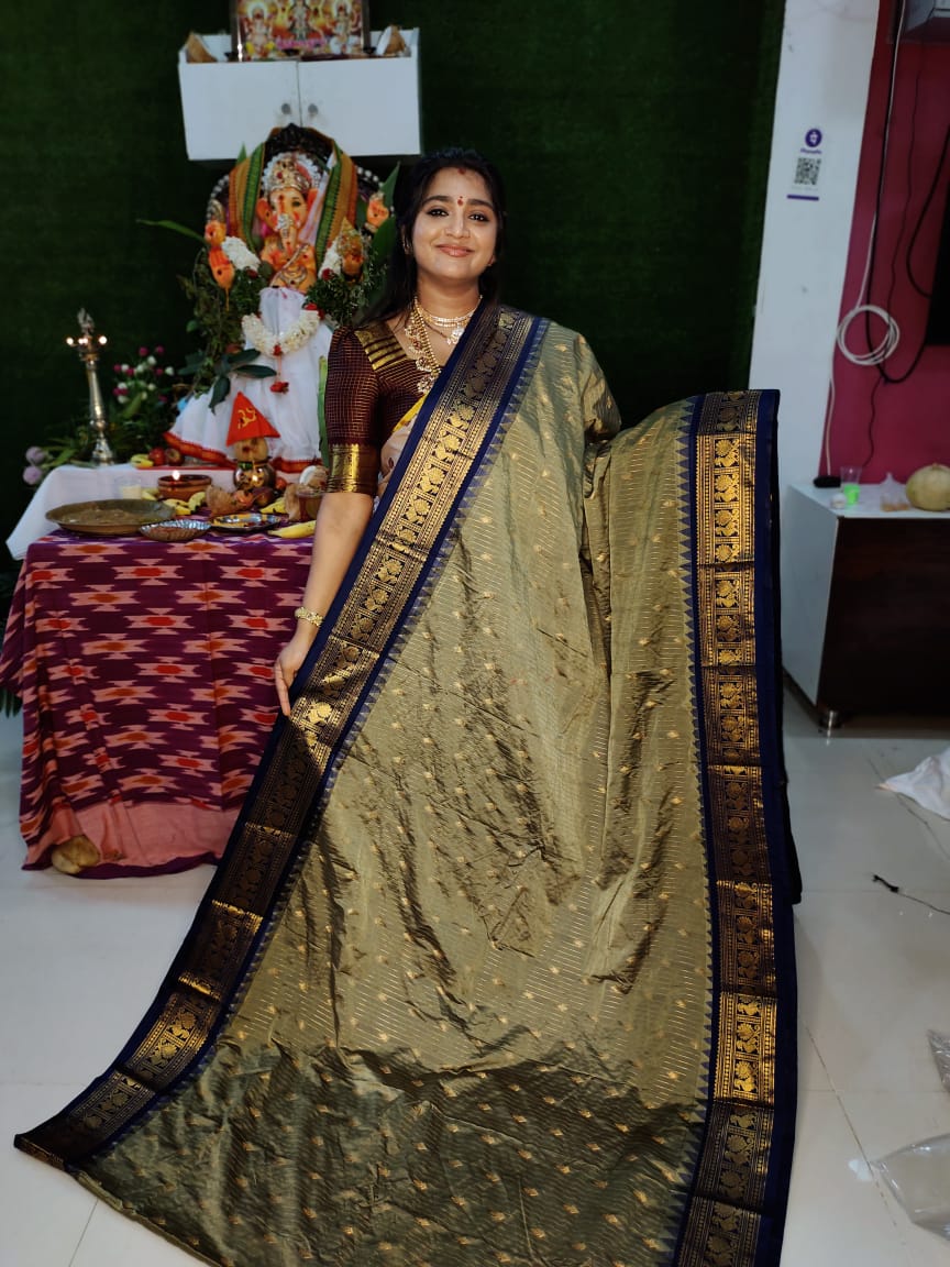 Vitange gadwal silk