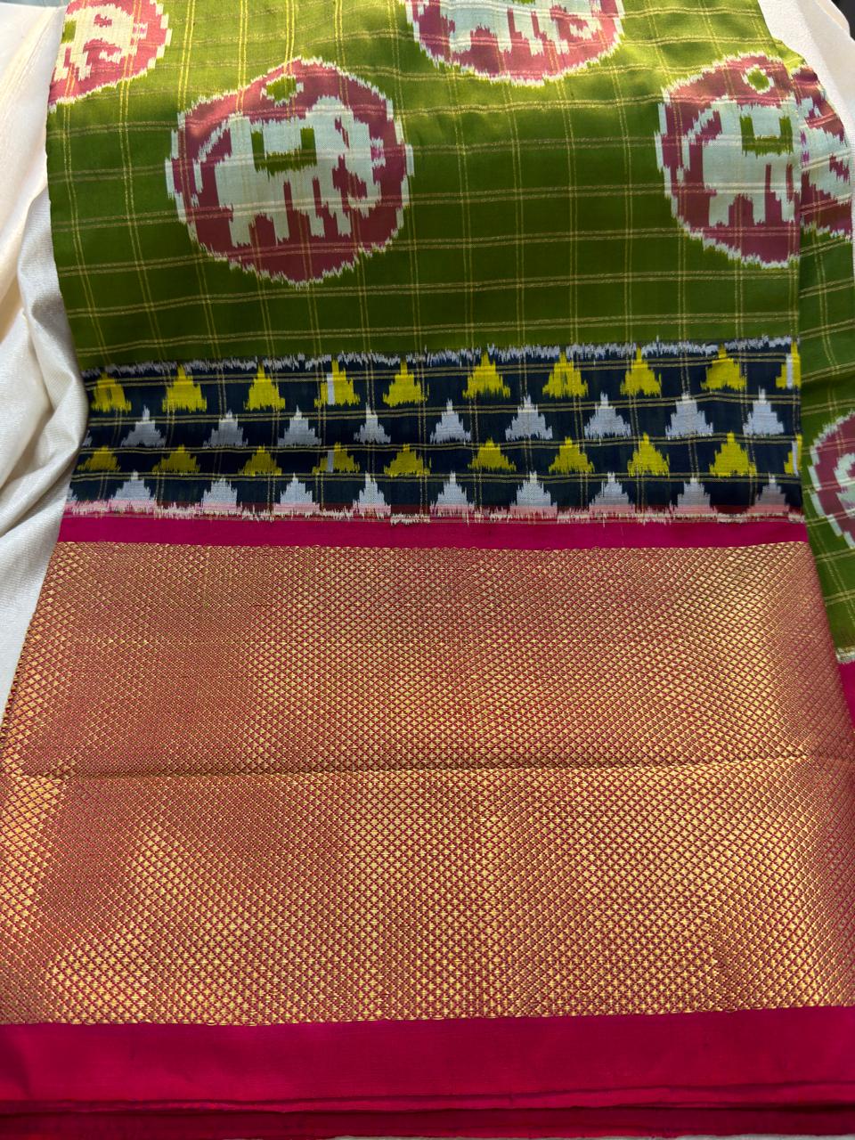50% ikkat pattu saree