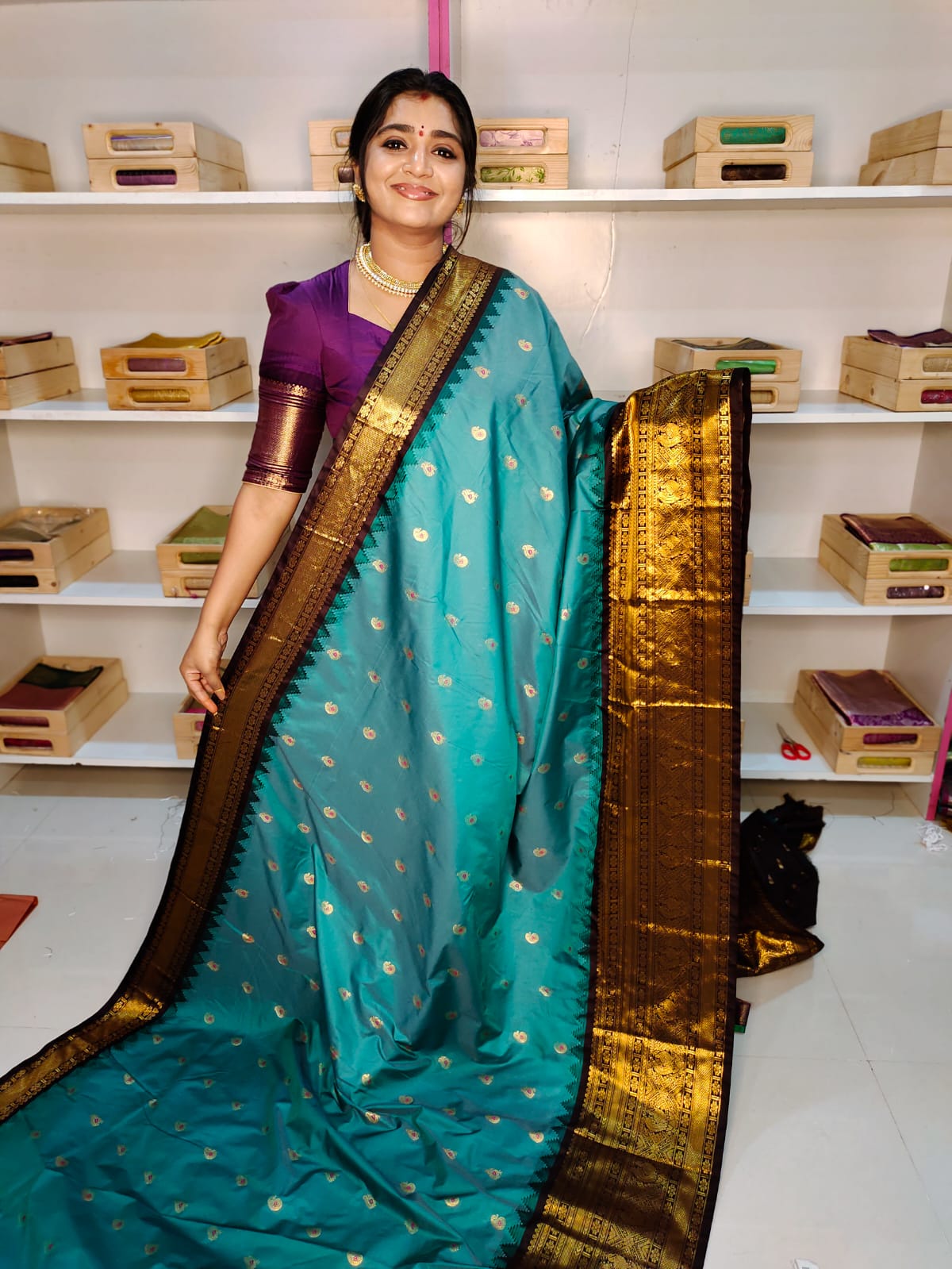 Sravanamasam sale gadwal silk