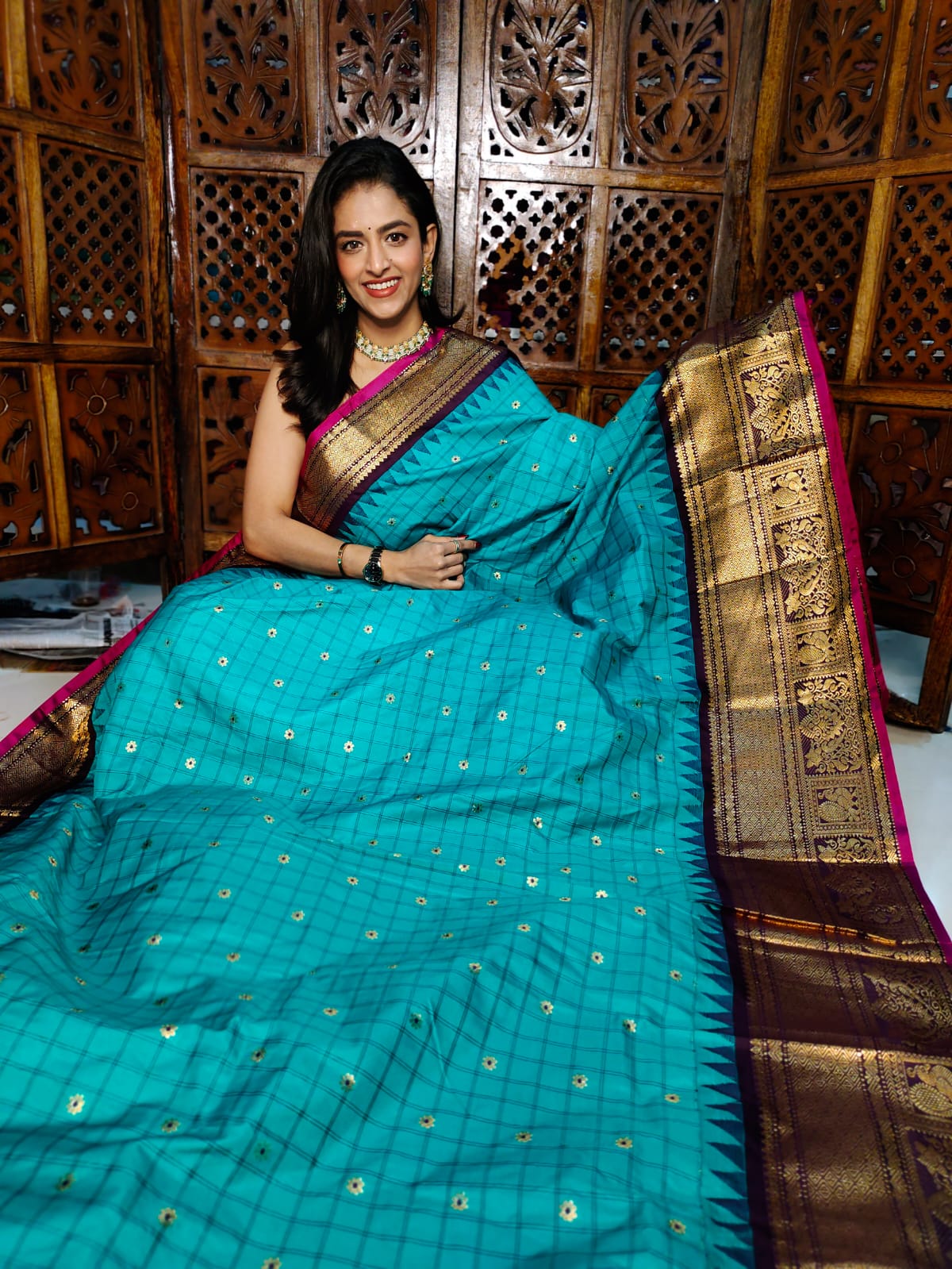 60% offer gadwal silk sarees