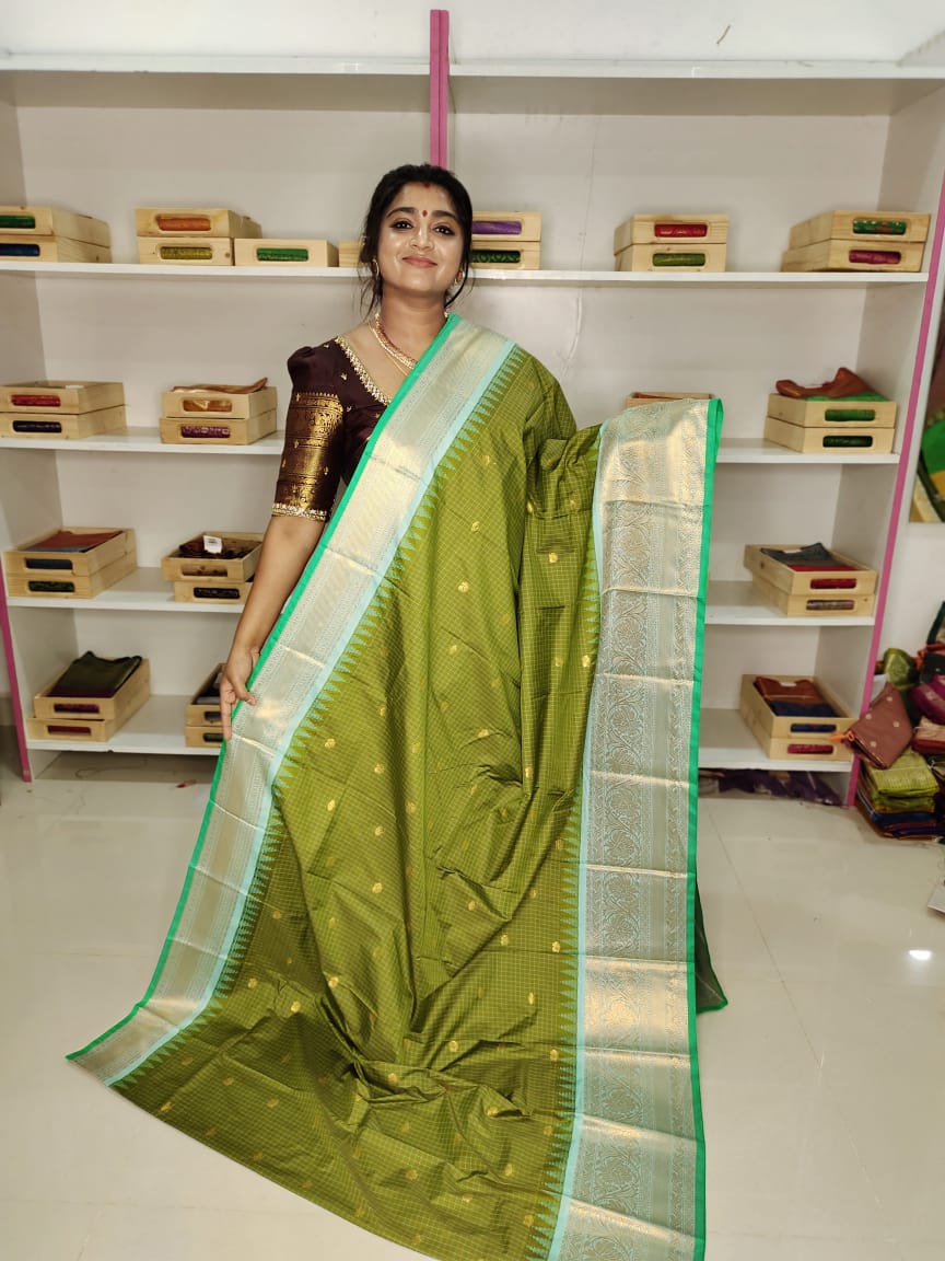 ఆషాడం సేల్ గద్వాల్ పట్టు చీర