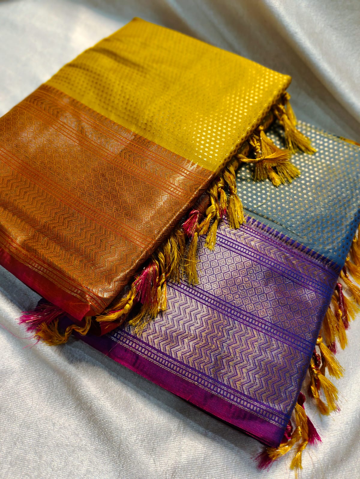 1+1 offer Uppada silk