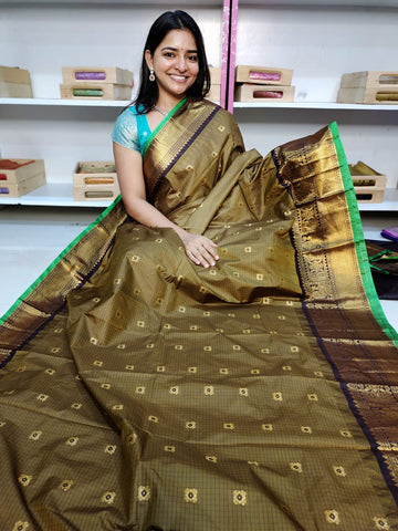 Gadwal offer sarees