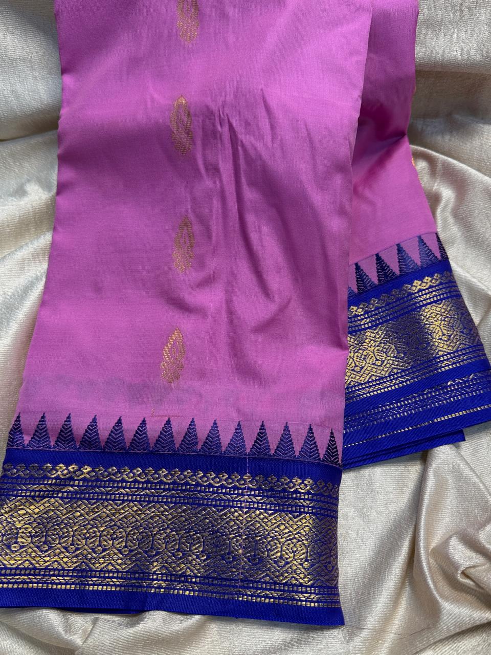 Mother’s Day Gadwal sale
