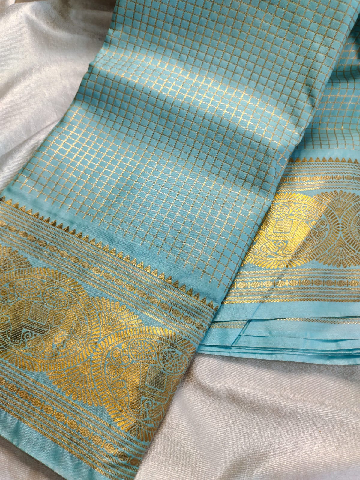 Vintage valli gadwal