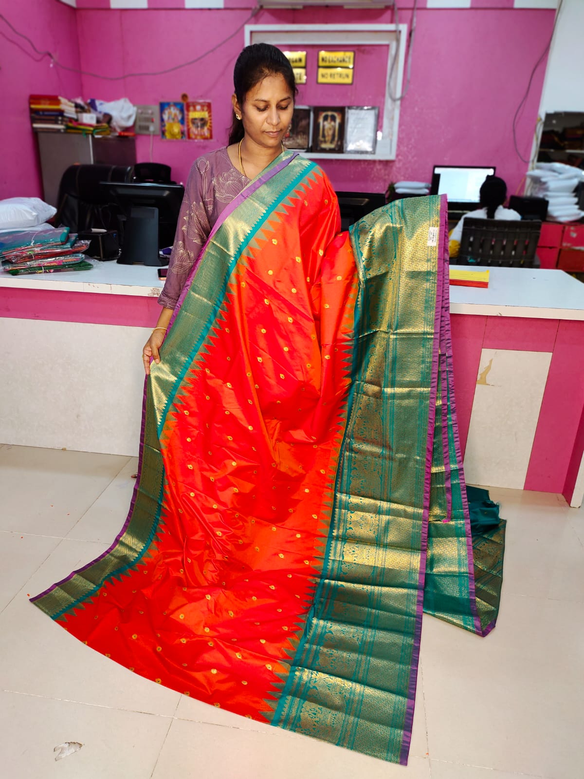 50% offer gadwal sale