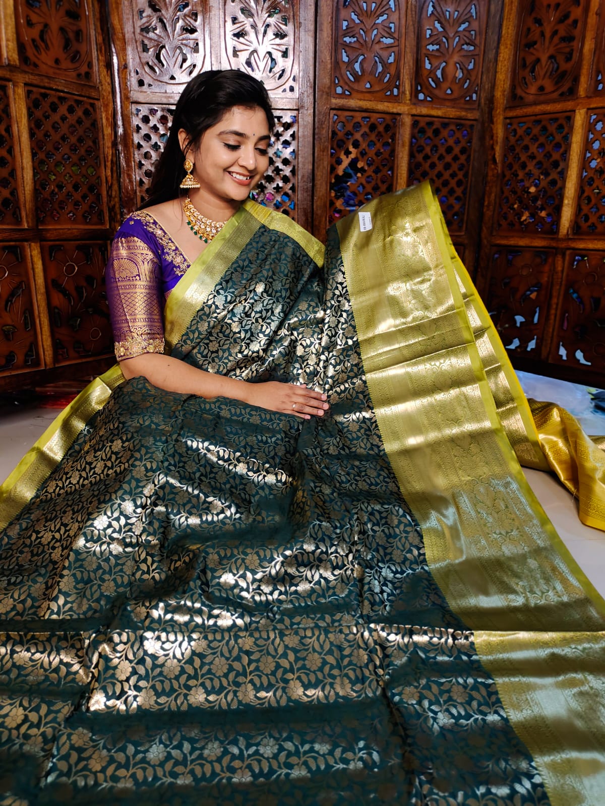 ఎస్‌బి899