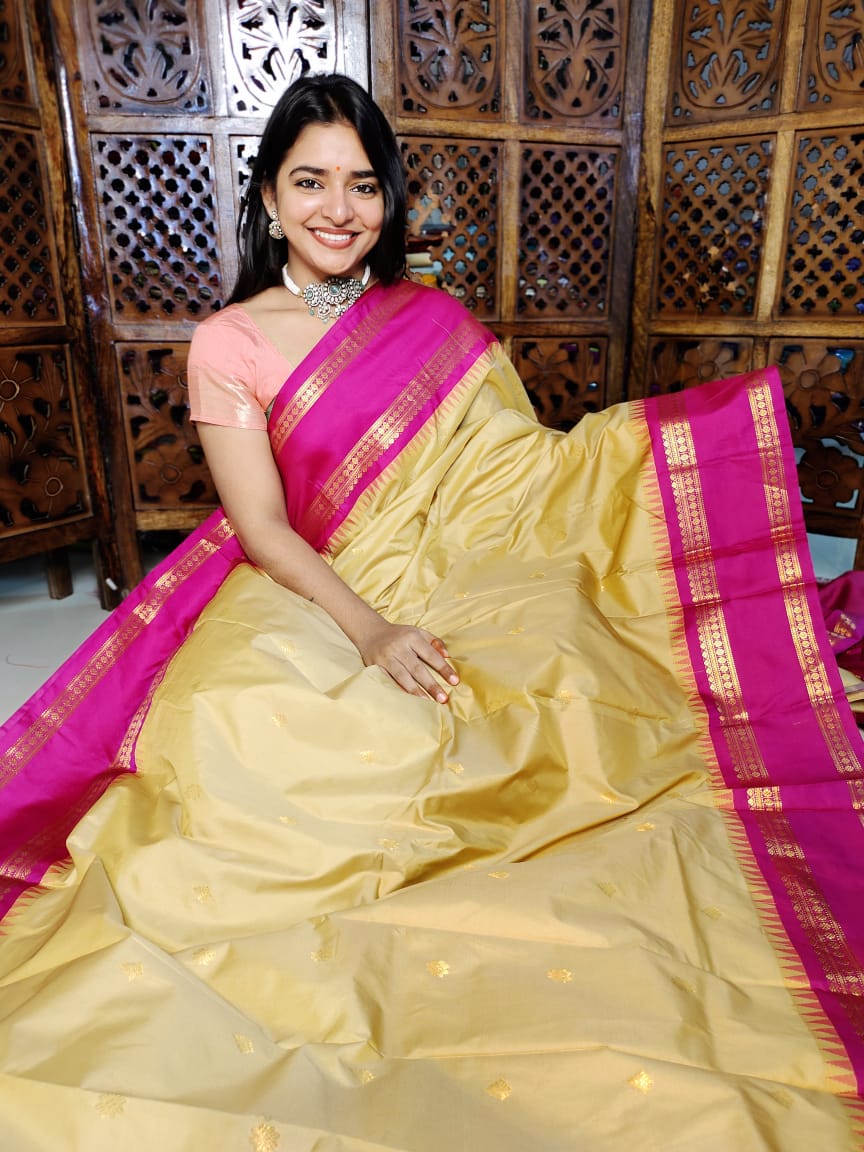 గద్వాల్ క్లియరెన్స్ సేల్