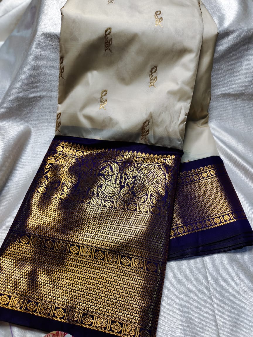 Vitange gadwal silk Saree