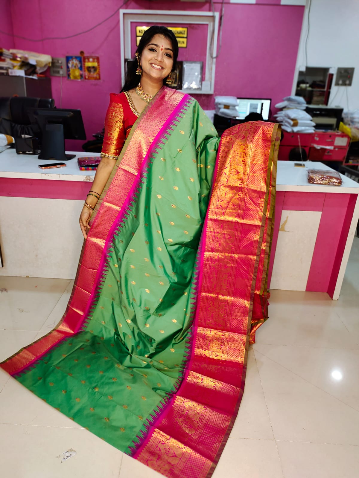 60% offer gadwal sale