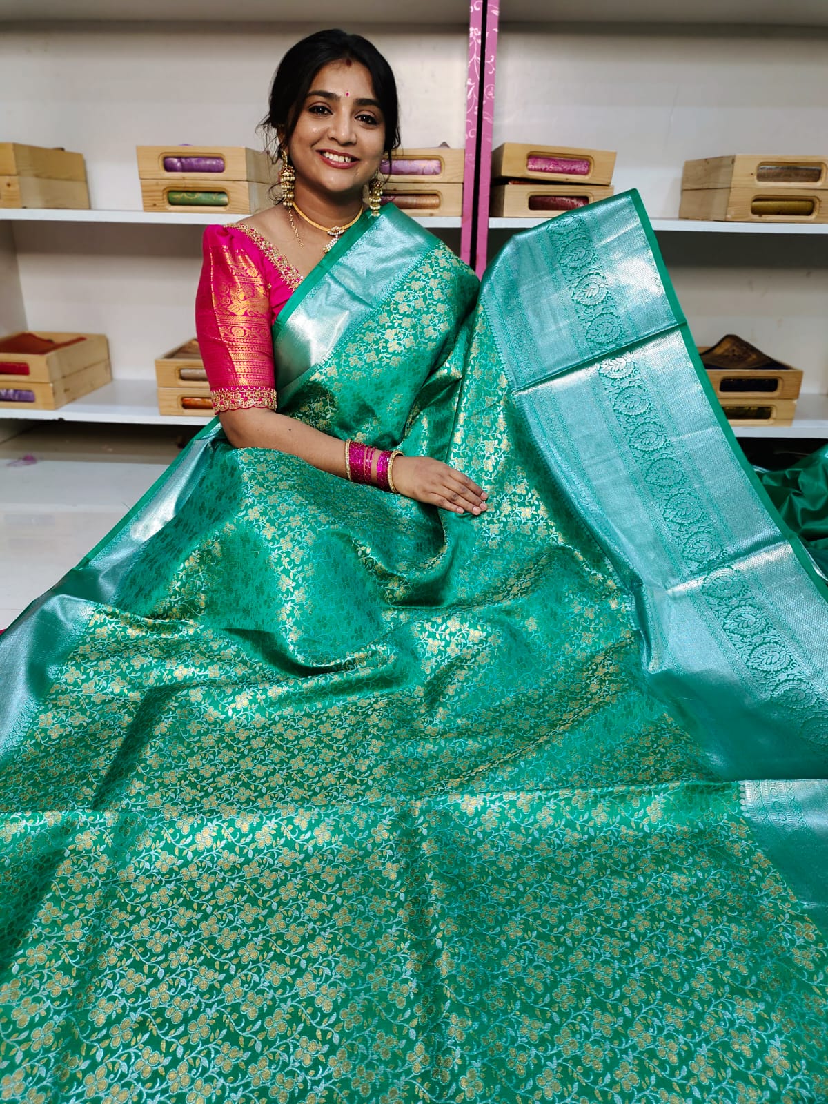 90% offer kanchi pattu collections