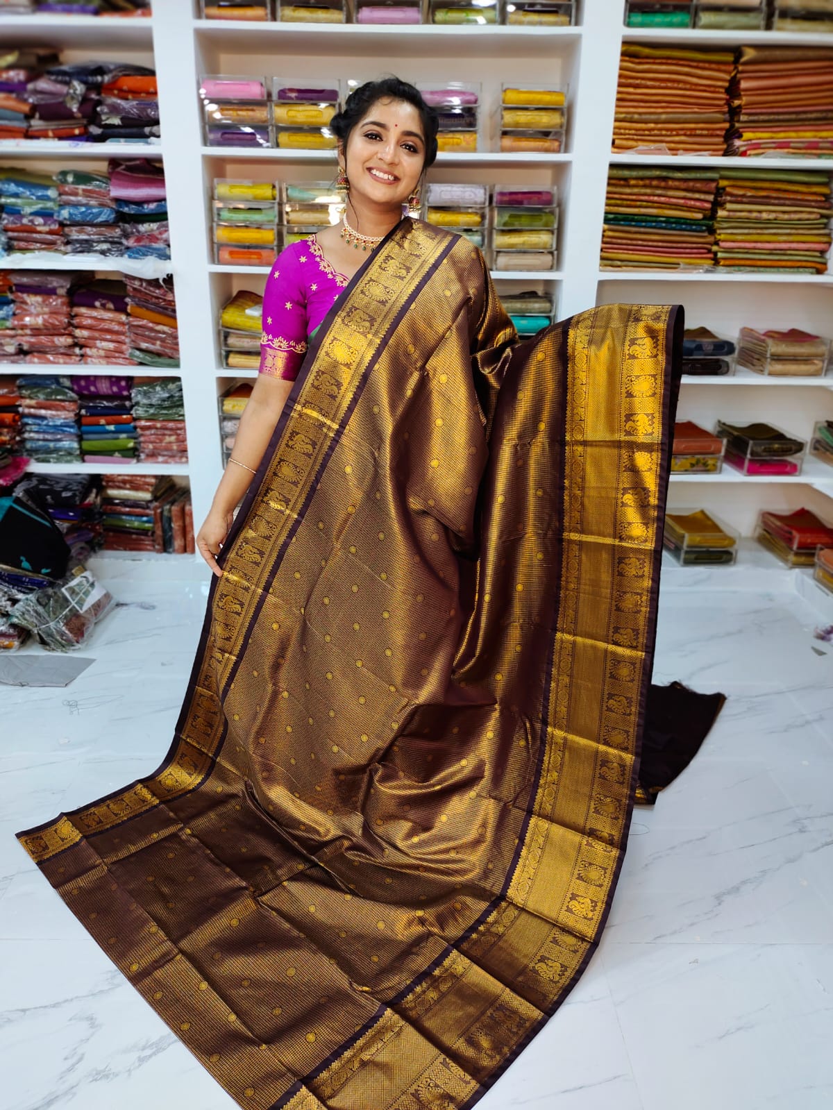 50% offer Valli gadwal