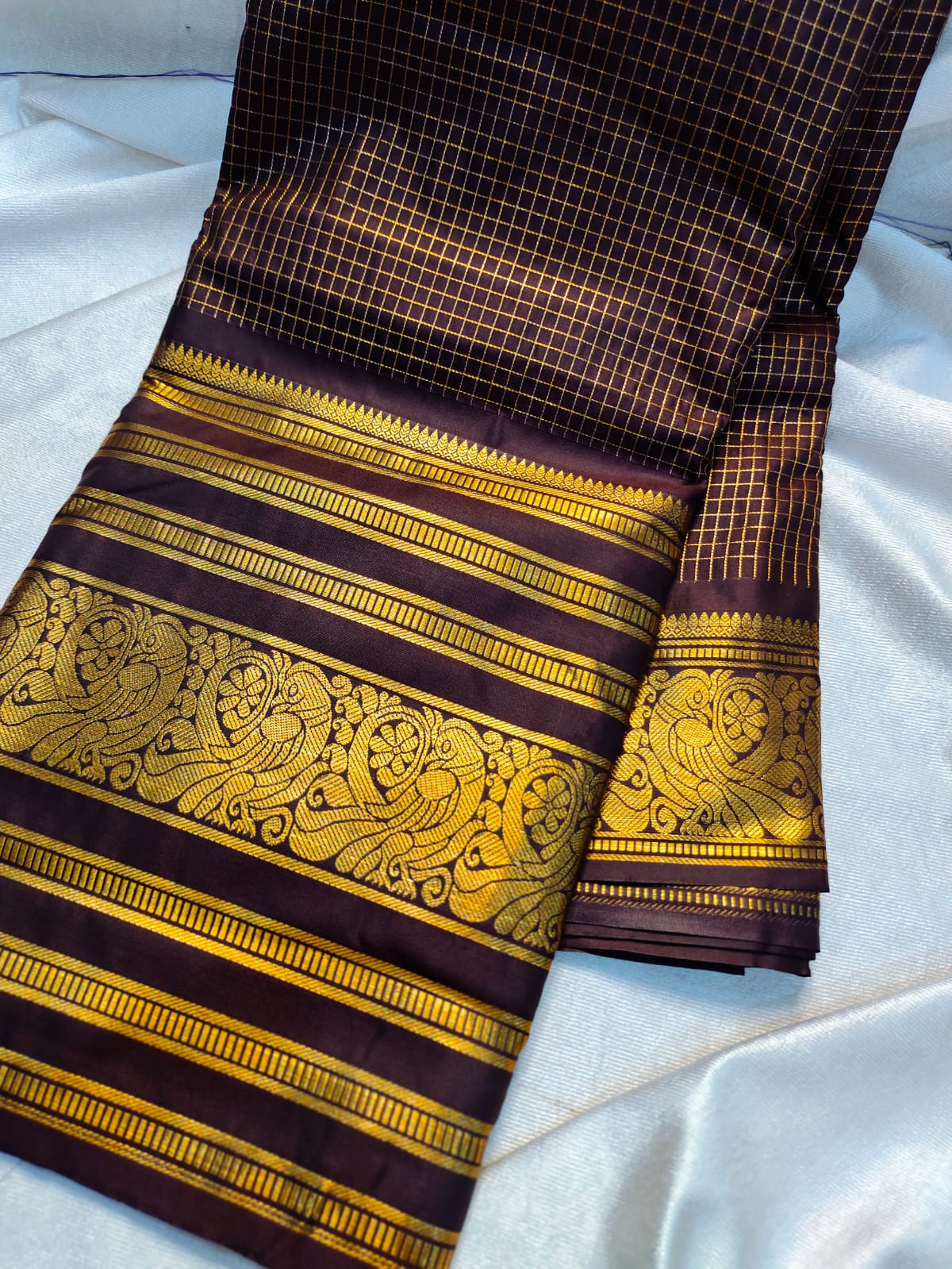 Vintage valli gadwal
