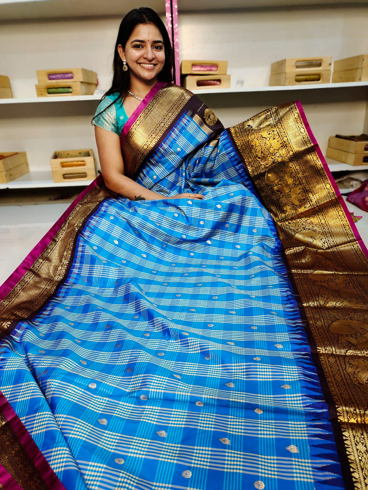 65% offer gadwal silk saree