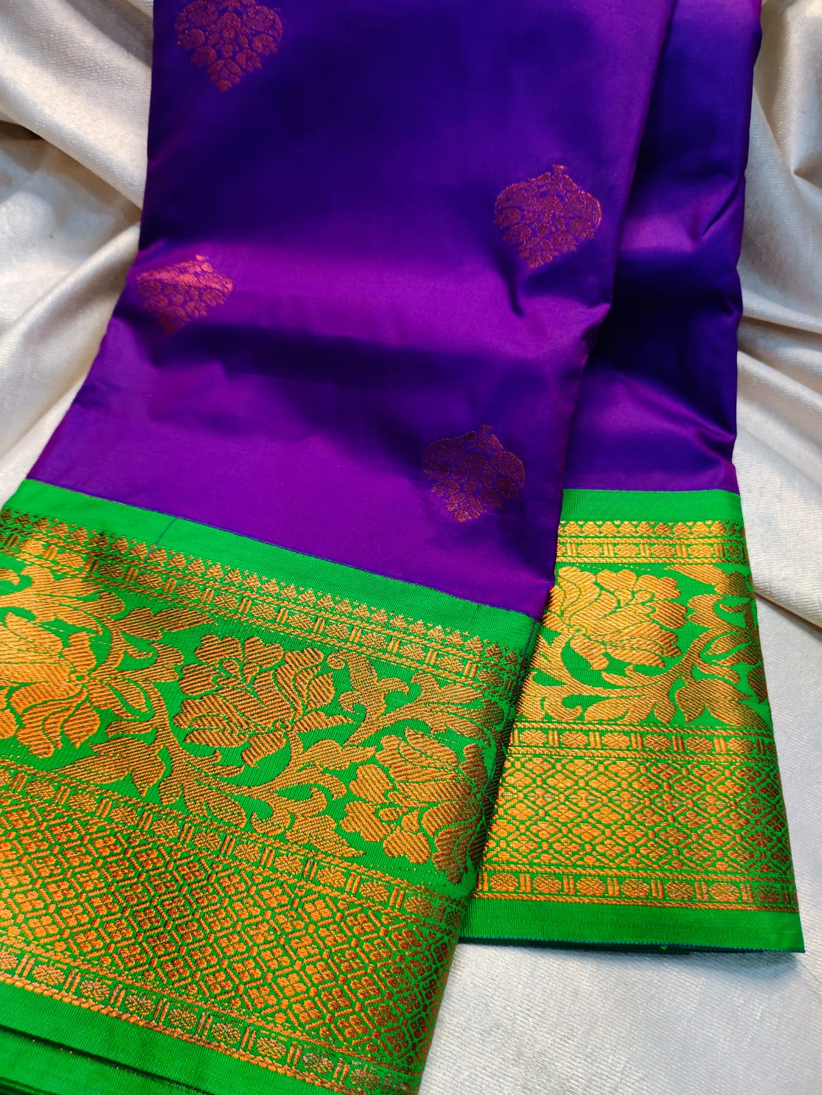Gadwal sale