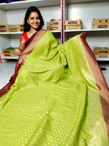 దీపావళికి చీరలు ఆఫర్ చేయండి