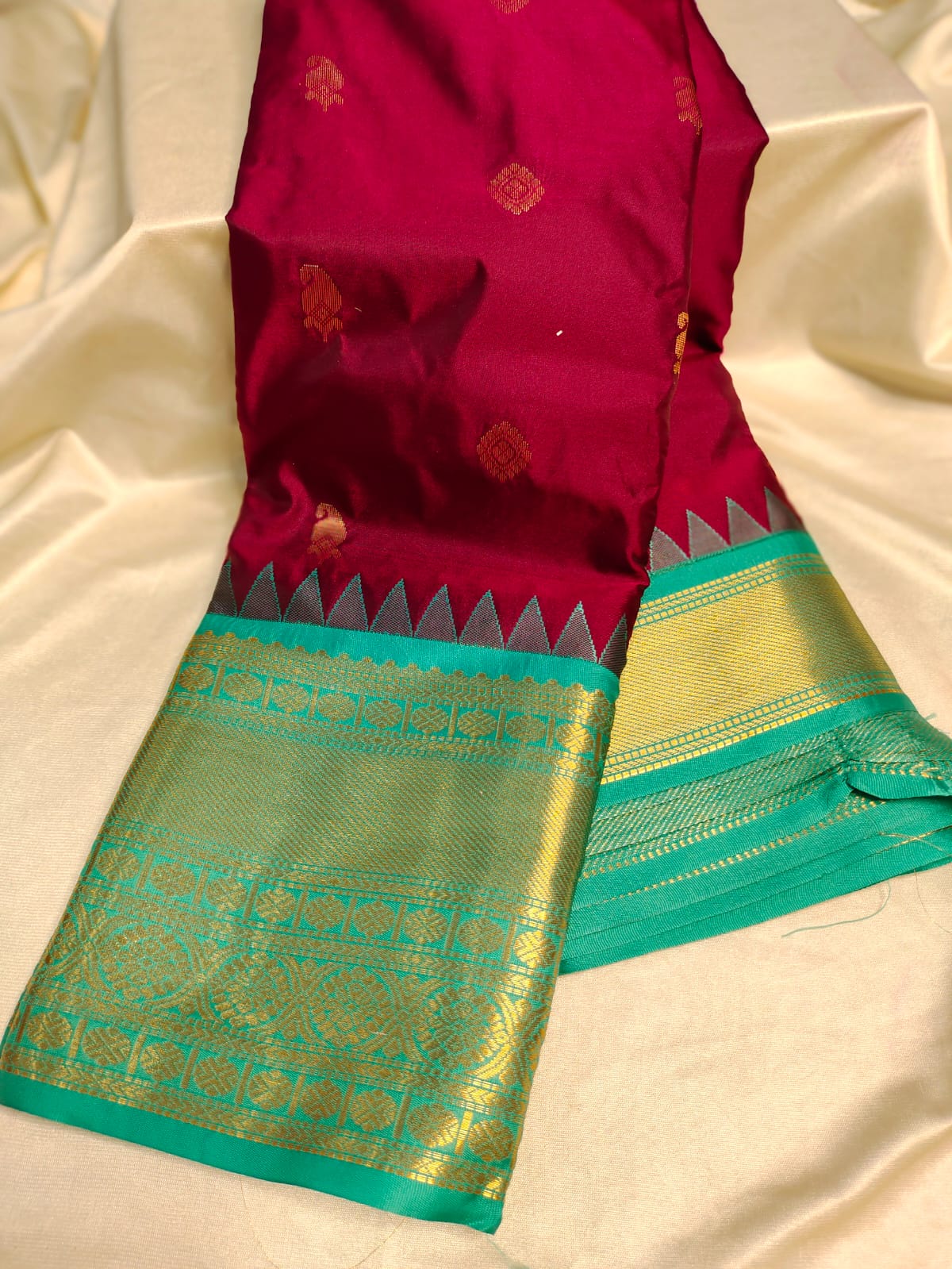 Primeme gadwal silk saree