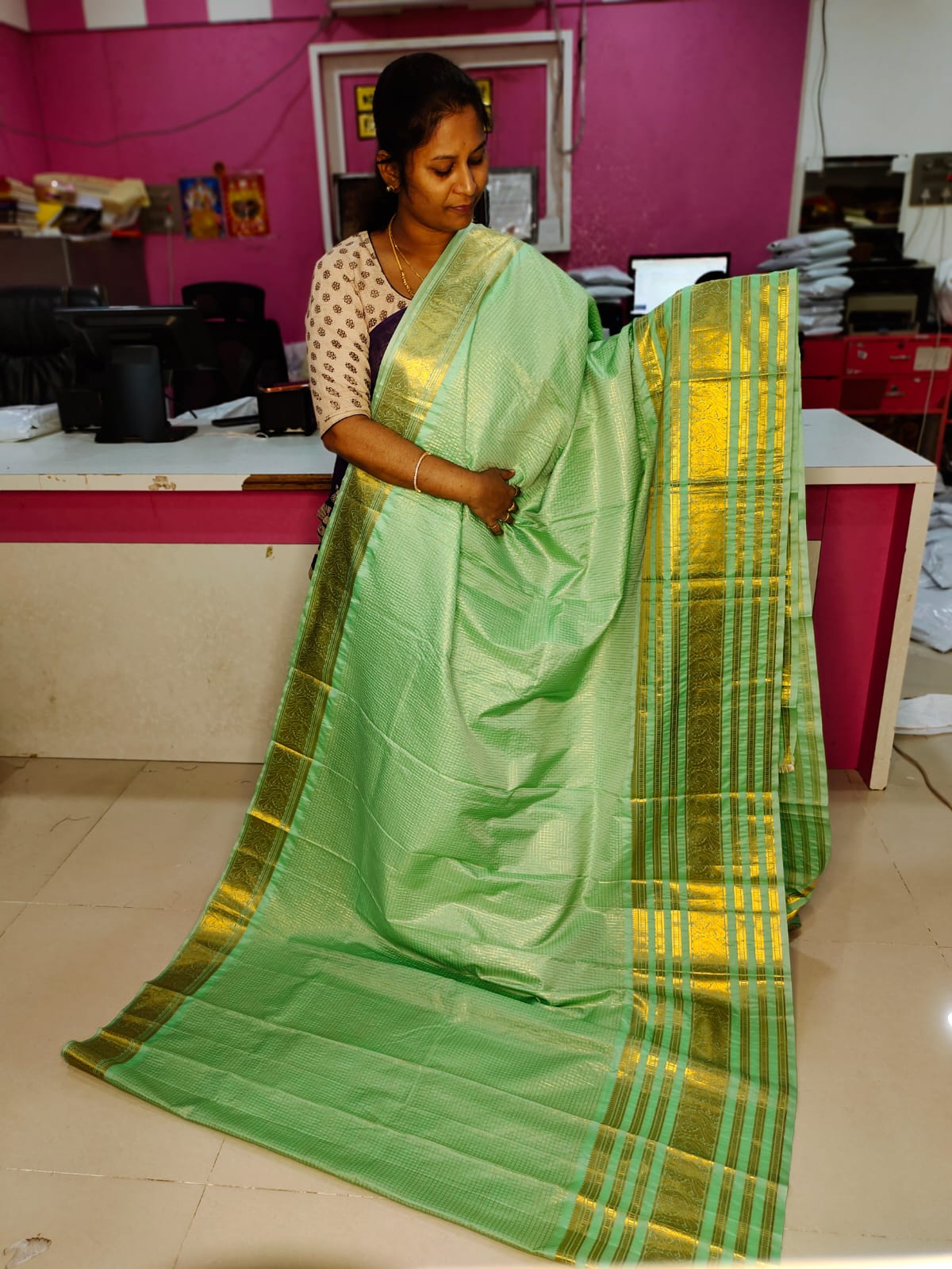 60% offer gadwal sale