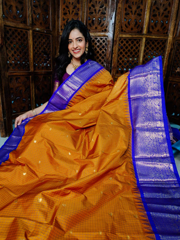 60% గద్వాల్ పట్టును అందిస్తున్నాయి