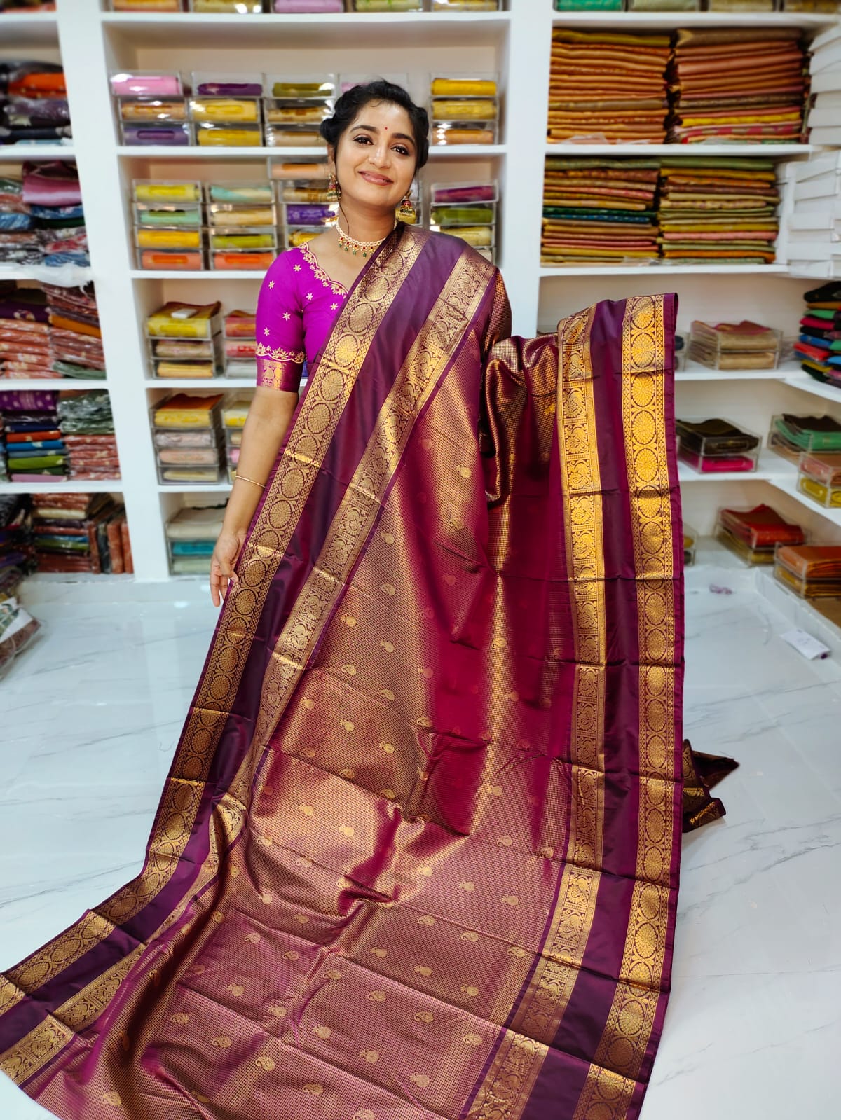 50% offer Valli gadwal