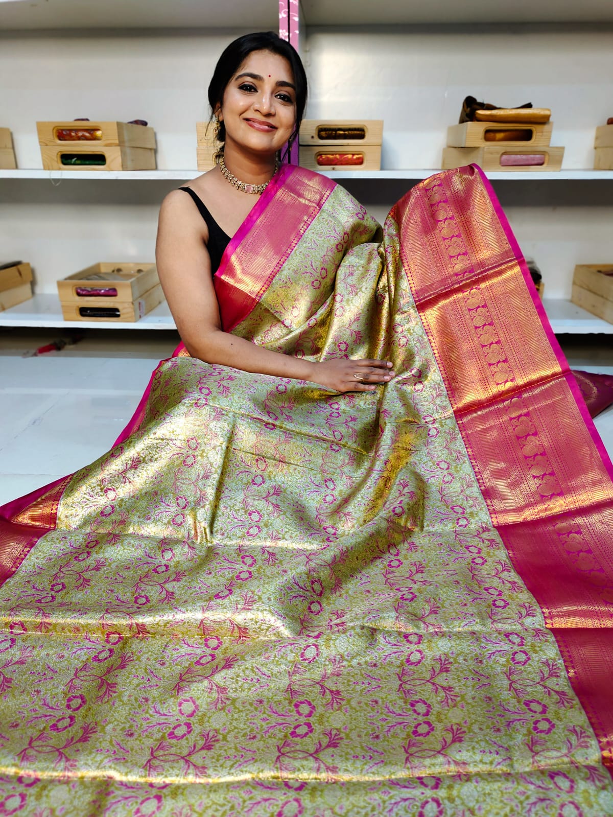 Meena kanchi