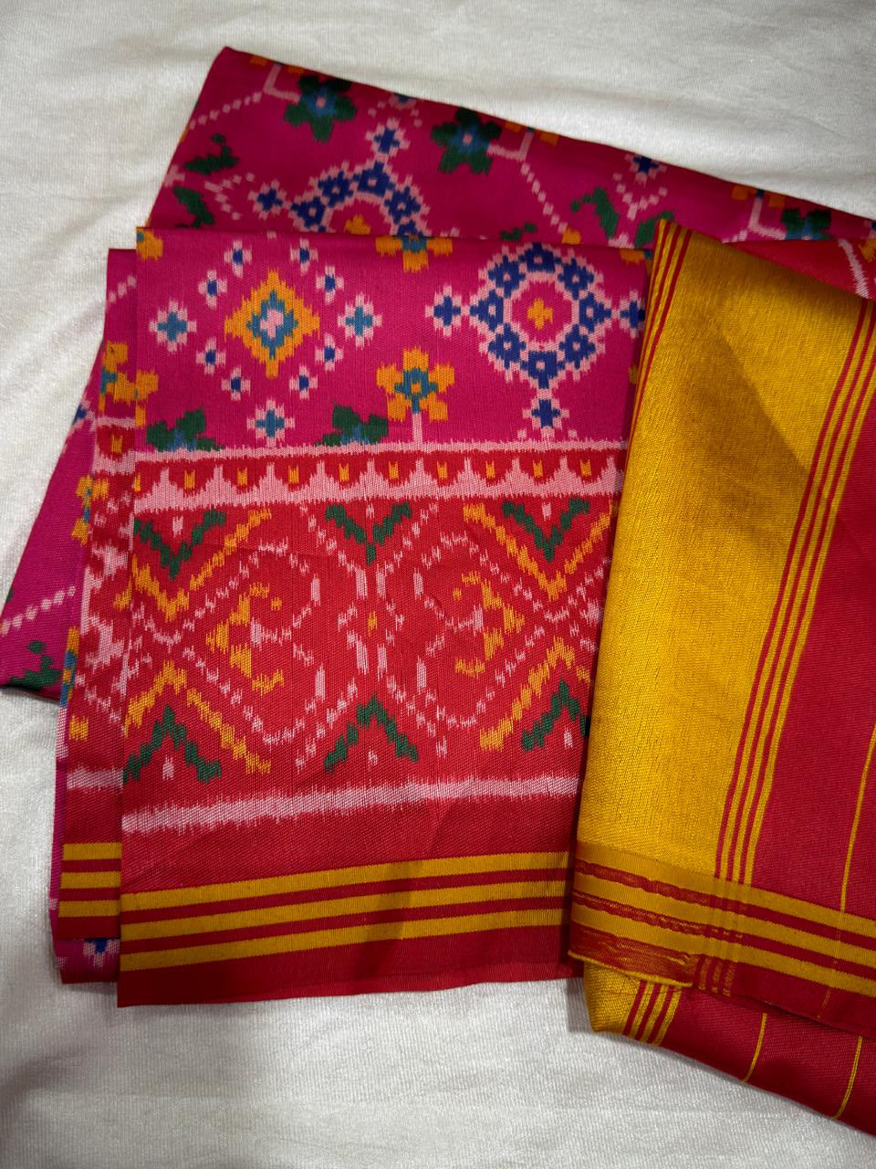 Patola sale