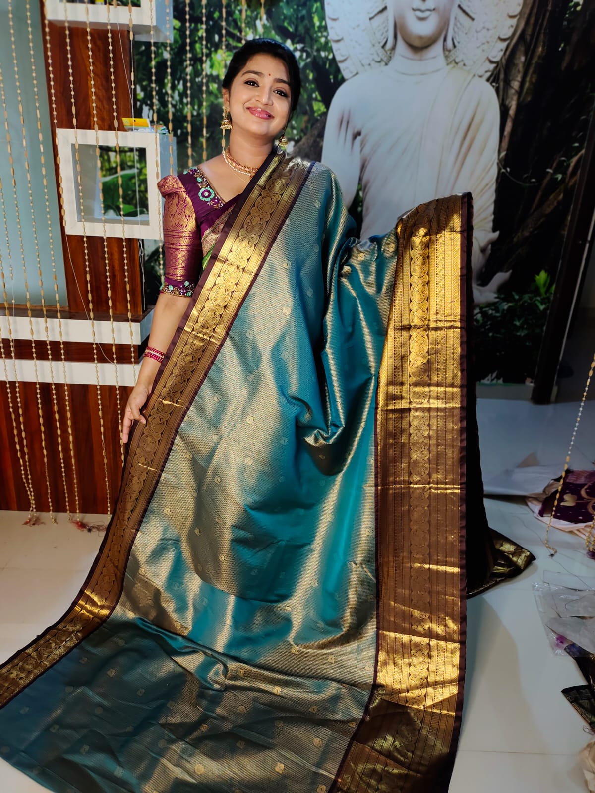 50% offer Valli gadwal