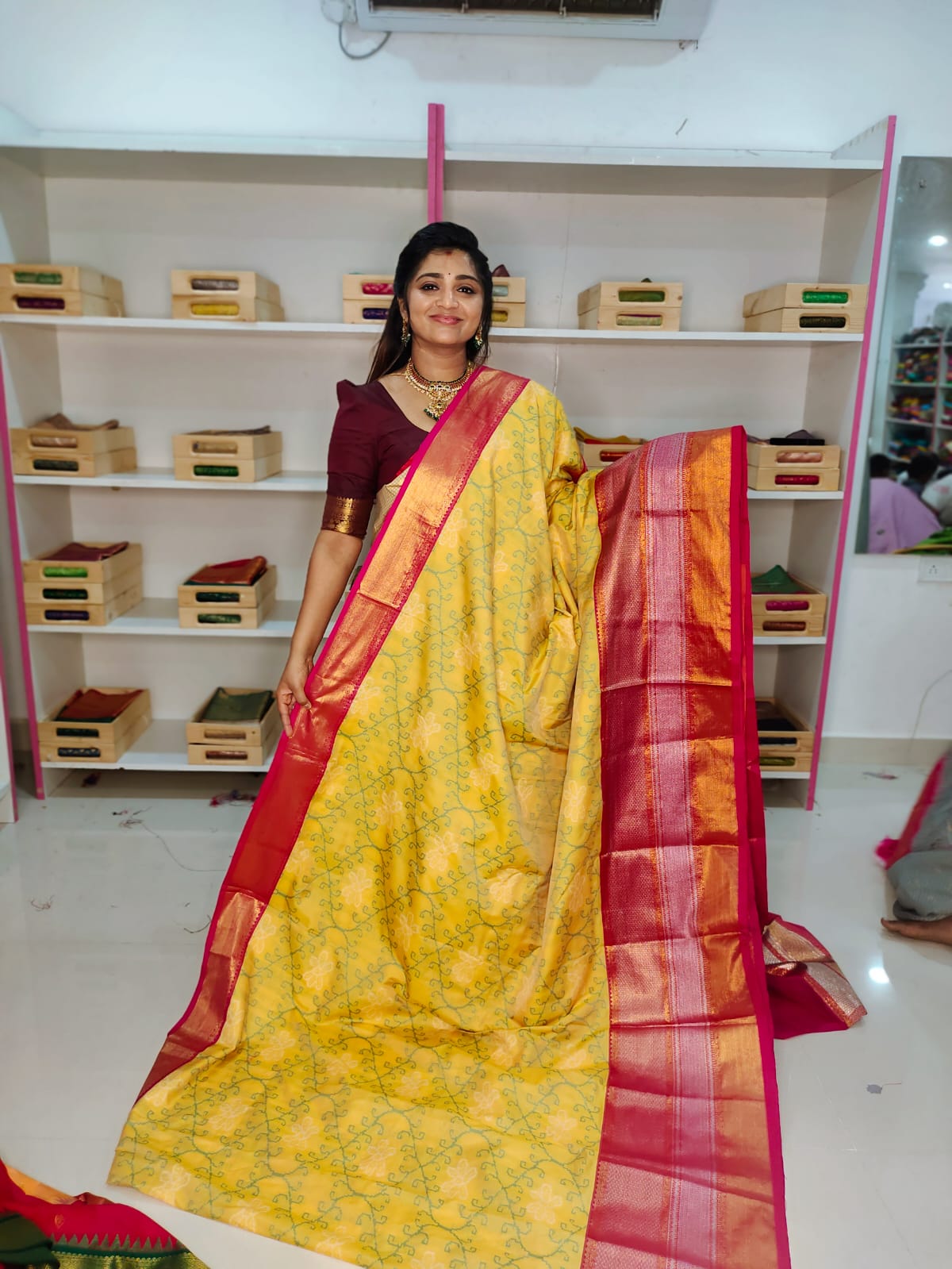 Gadwal Clearnce sale