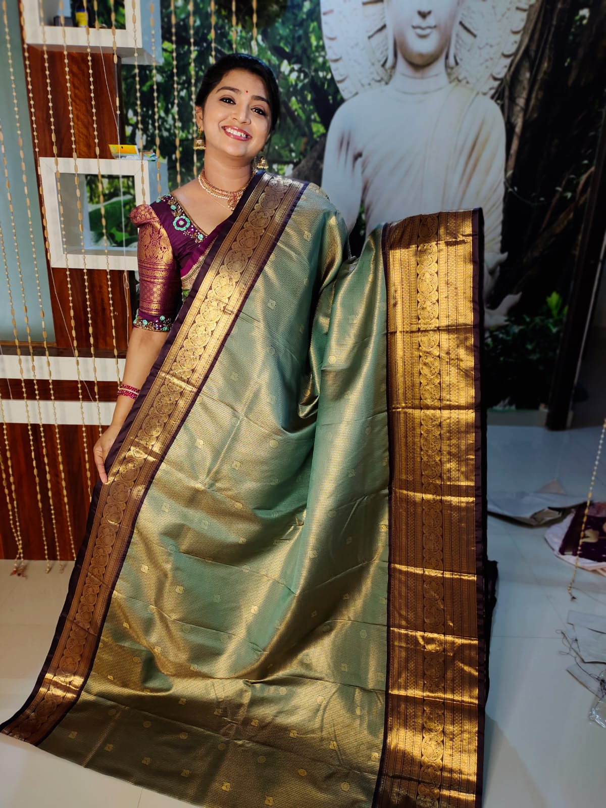 50% offer Valli gadwal